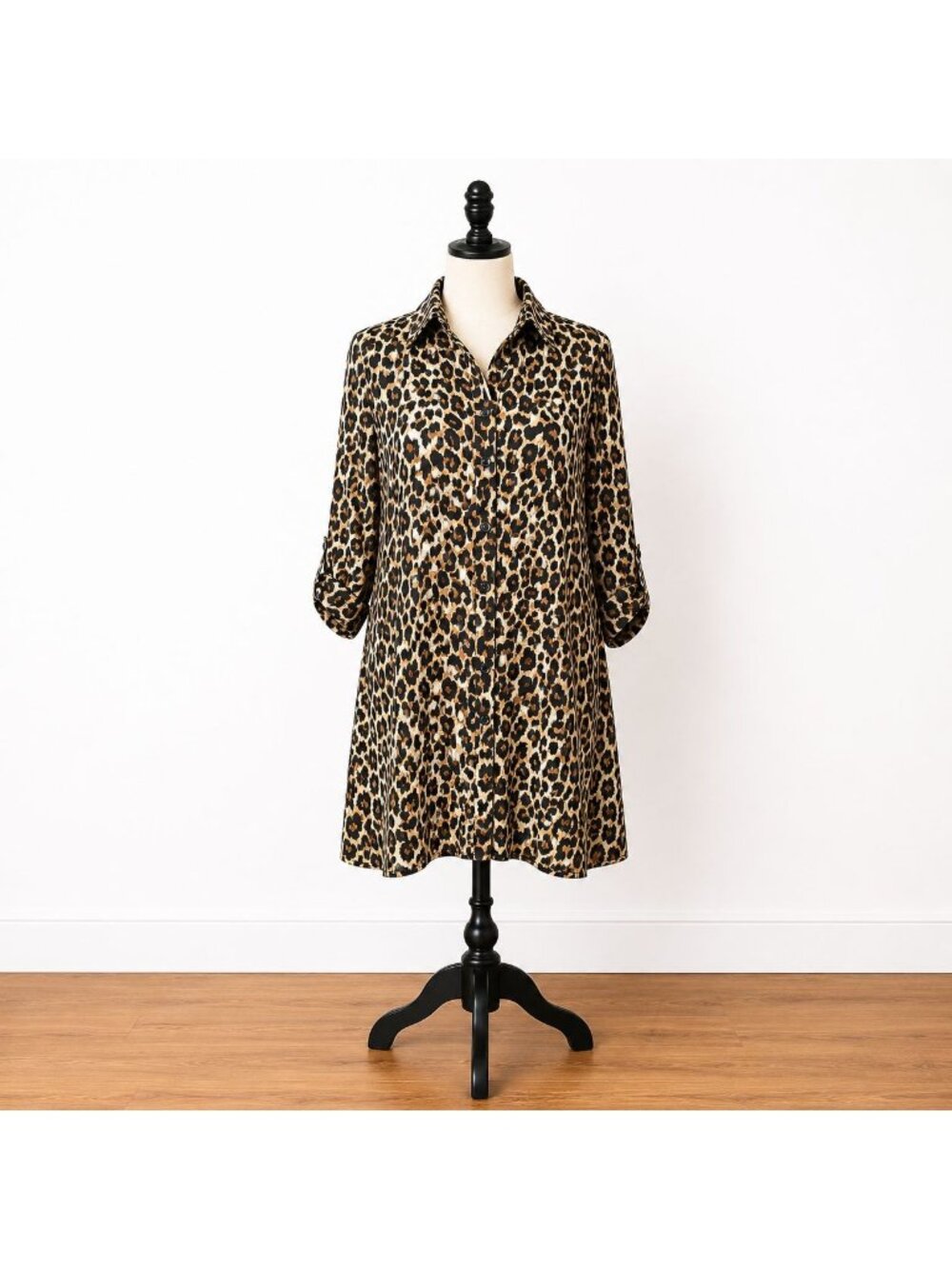 Melissa Paige Leopard Print Shirt Dress Women's Medium Animal Safari Roll Tab